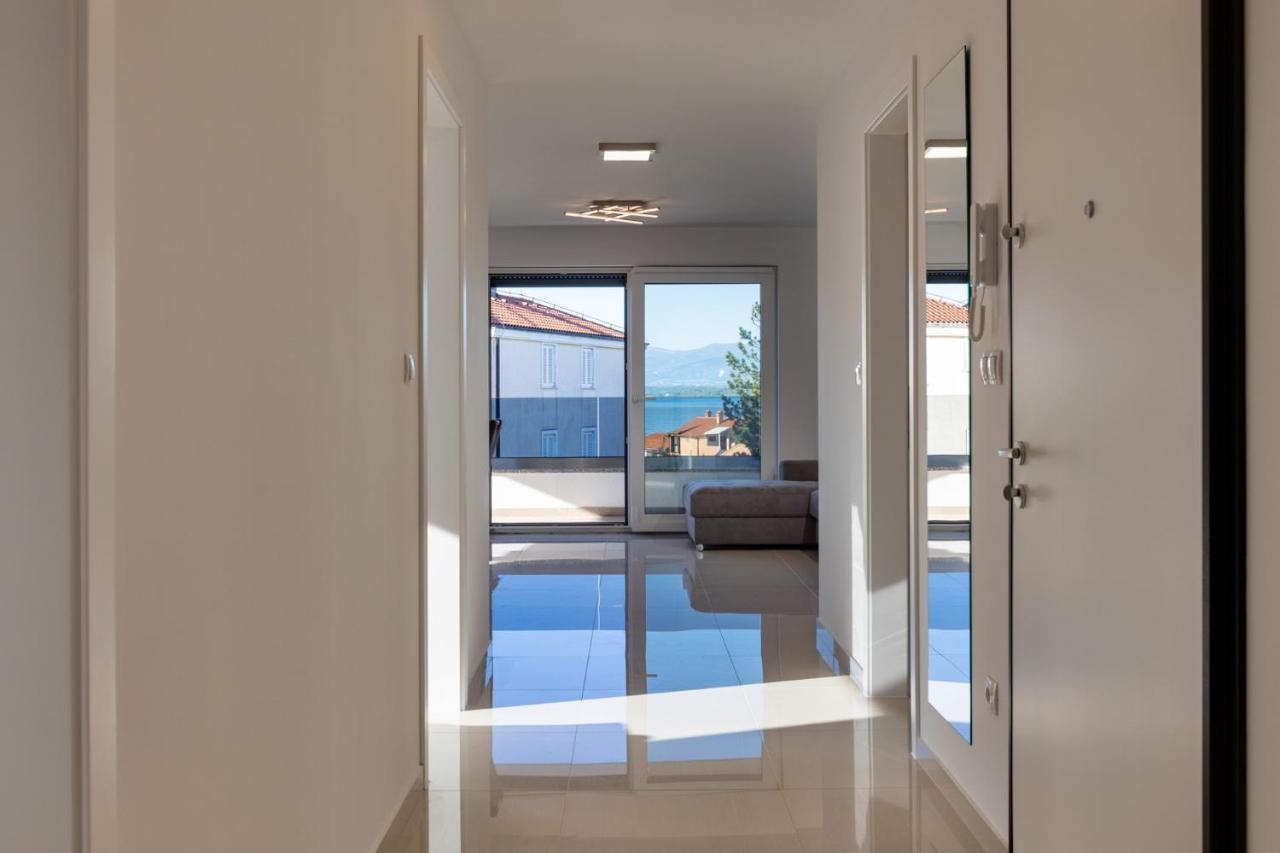 Apartma Skubic Duhljica Vantacici Exterior foto