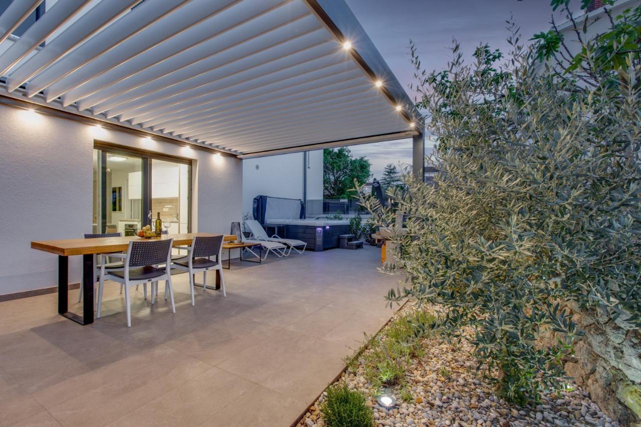 Apartma Skubic Duhljica Vantacici Exterior foto