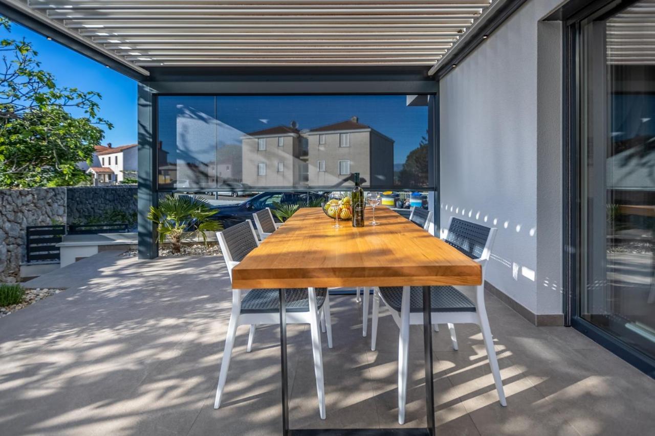 Apartma Skubic Duhljica Vantacici Exterior foto