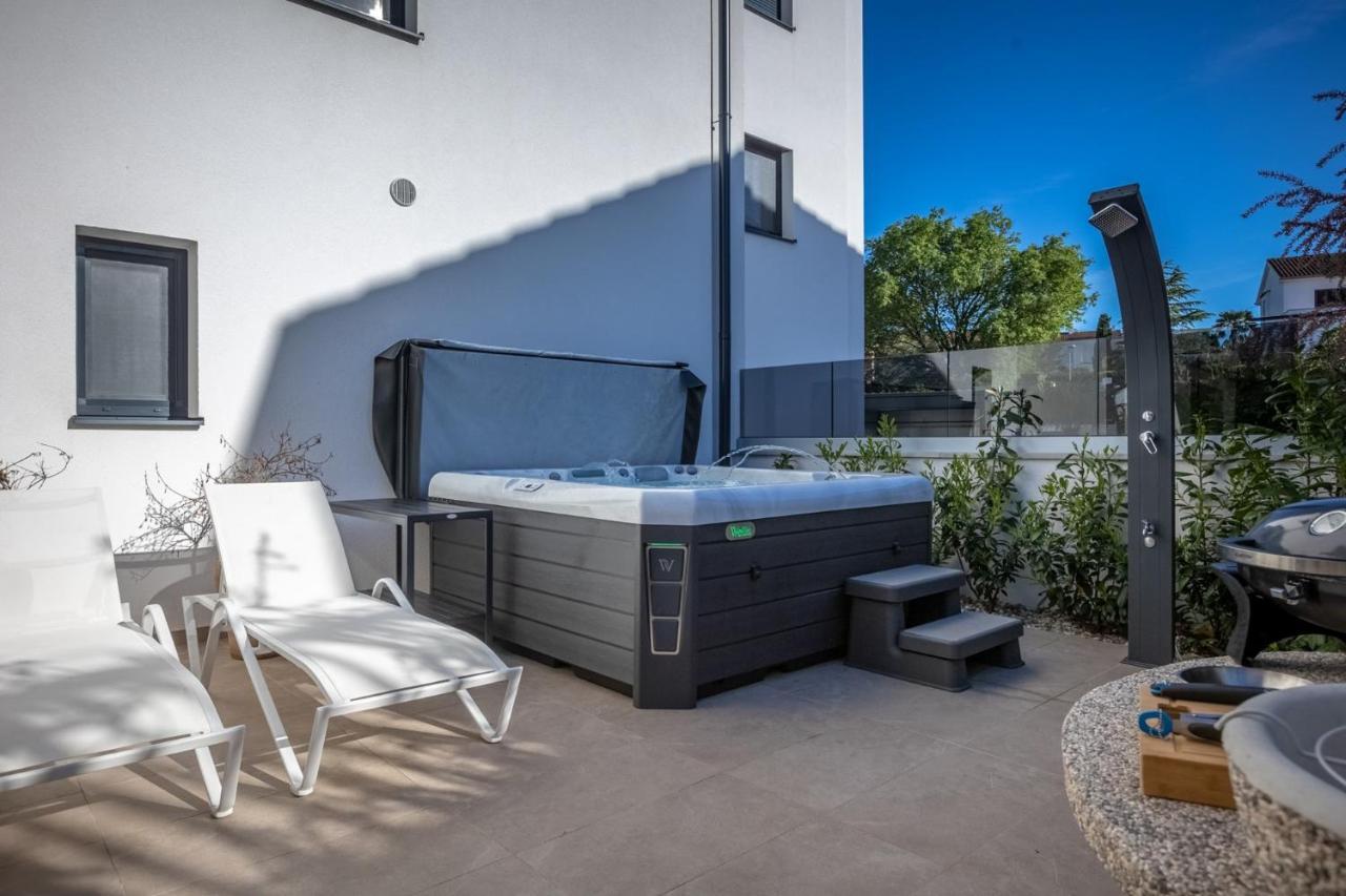 Apartma Skubic Duhljica Vantacici Exterior foto